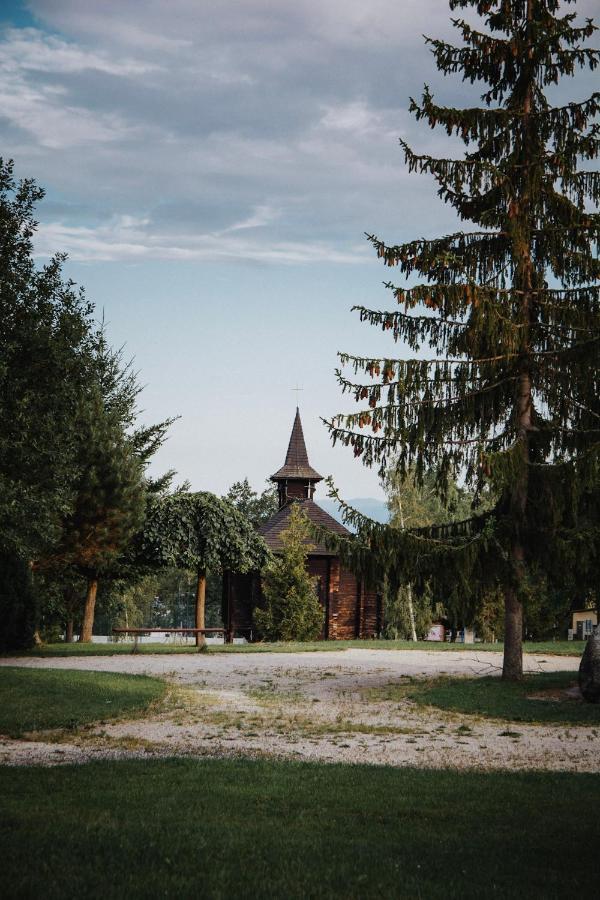 Vila Kollar วิสโซเค ดาตรี ภายนอก รูปภาพ