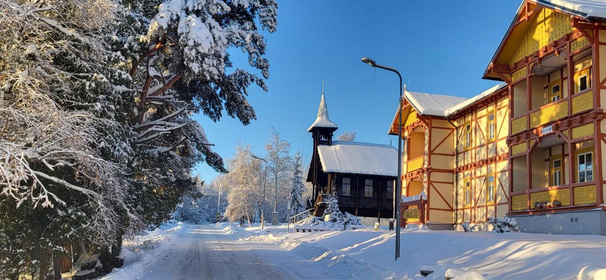 Vila Kollar วิสโซเค ดาตรี ภายนอก รูปภาพ